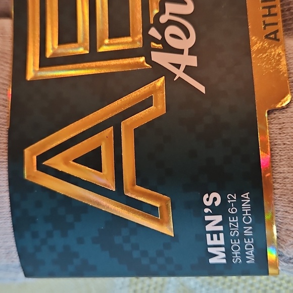 Men's NWT Aeropostle 8 Pair Black & Gray Reinforced Toe Mid Crew Socks Sz.9-12 - Picture 6 of 8